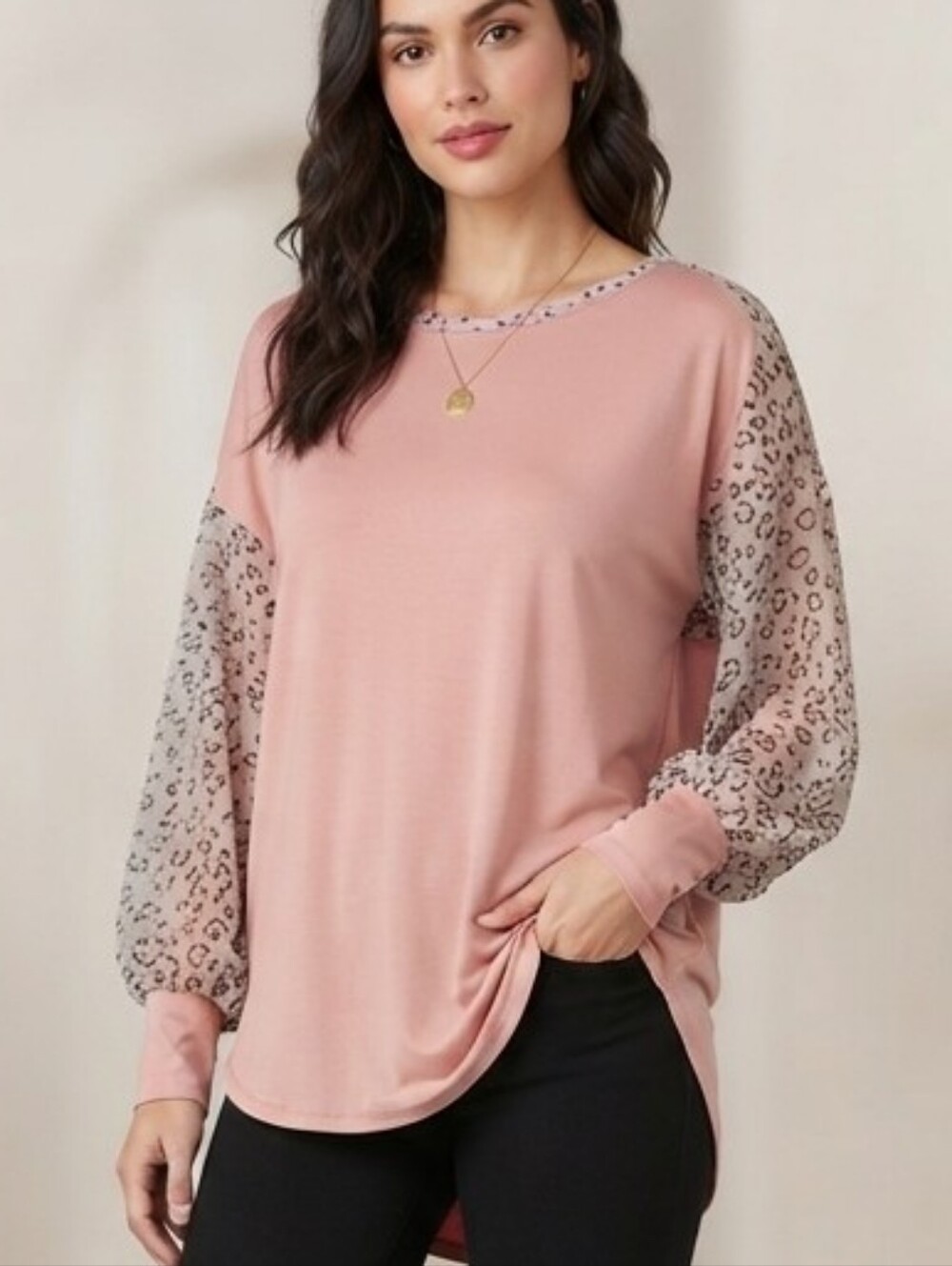Mystree Dusty Pink Pullover with Sheer Leopard Print Sleeves Sz S